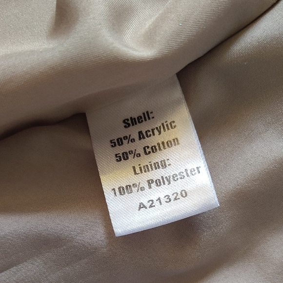 Appleseed's Beige Tweed Button-Front Blazer Size 16 EUC - Picture 7 of 7